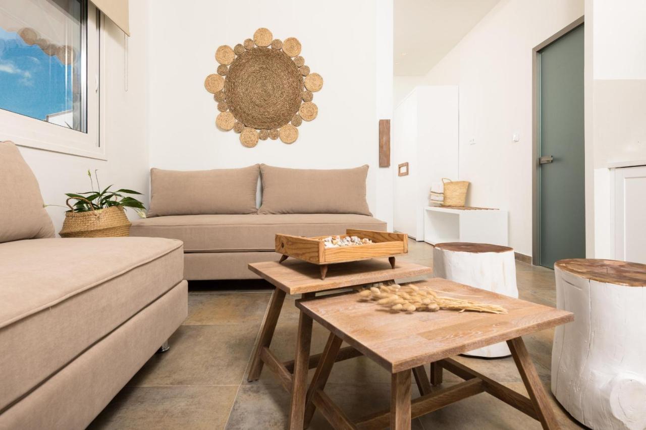 Konstantinou Deluxe Apartments Скала-Маріон Екстер'єр фото